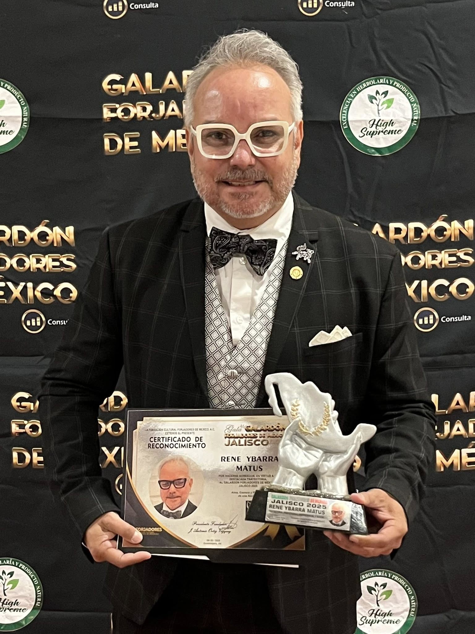 Fotografía del premio de The Fox 4